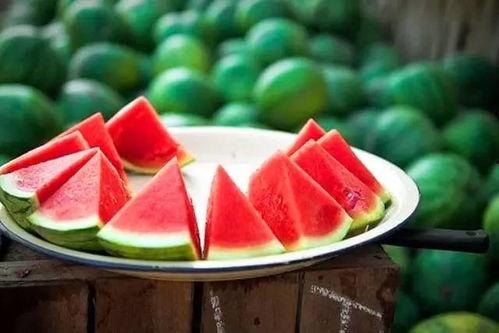 立秋吃瓜是只吃西瓜吗,揭秘立秋吃瓜的多样选择